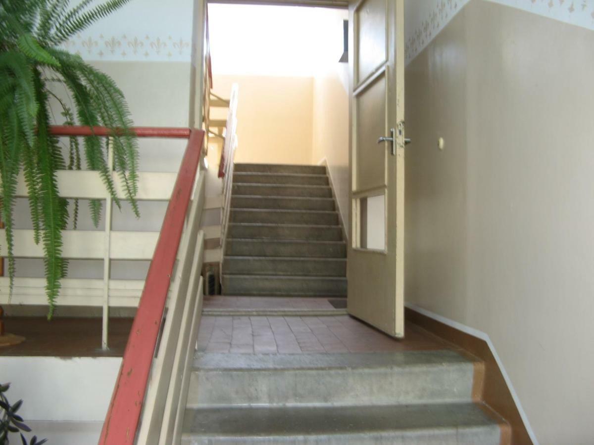 Gratarre Apartment กูรัซซาเร ภายนอก รูปภาพ